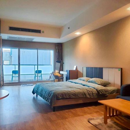 Baan Nonzee Condo Bangkok Extérieur photo